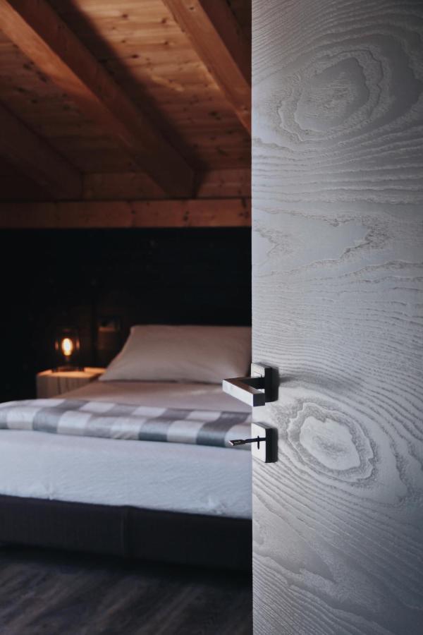San Romedio Agriturismo Romeno ภายนอก รูปภาพ