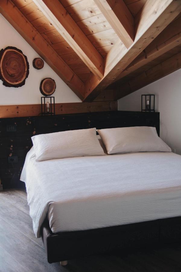 San Romedio Agriturismo Romeno ภายนอก รูปภาพ